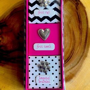 NWT Sassy Baby Girl Pink/White Keepsake Box Set 🌺